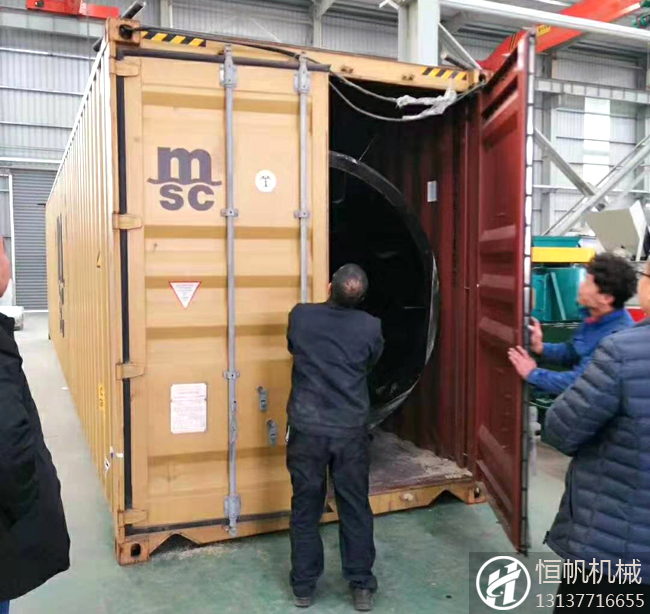 抢占有机肥设备出口新蓝海 恒帆机械成功登陆芬兰(图3) 有机肥设备装箱封闭