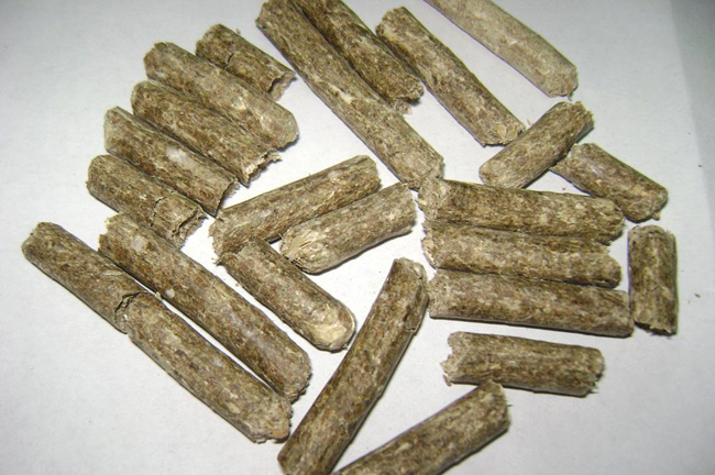 秸秆粉碎机让秸秆焚烧现象从此消失且摇身一变成为农业种植新肥料(图3) 秸秆颗粒