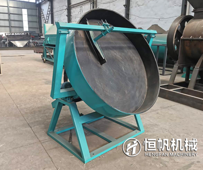 价格上下幅度大,到底有机肥造粒机多少钱一台(图1) 圆盘造粒机
